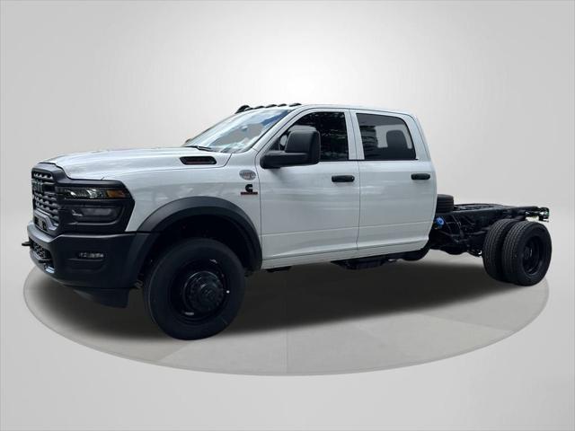2025 RAM Ram 5500 Chassis Cab RAM 5500 TRADESMAN CHASSIS CREW CAB 4X4 60 CA 2025 RAM Ram 5500 Chassis Cab RAM 5500 TRADESMAN CHASSIS CREW CAB 4X4 60 CA