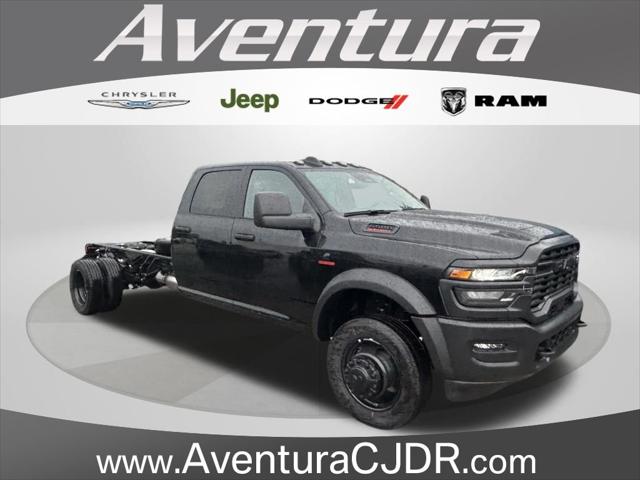 2025 RAM Ram 5500 Chassis Cab RAM 5500 TRADESMAN CHASSIS CREW CAB 4X4 84 CA 2025 RAM Ram 5500 Chassis Cab RAM 5500 TRADESMAN CHASSIS CREW CAB 4X4 84 CA
