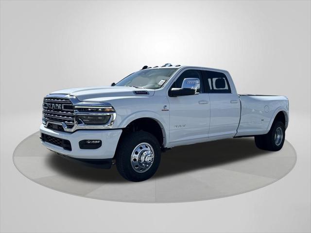 2025 RAM Ram 3500 RAM 3500 LIMITED LONGHORN CREW CAB 4X4 8 BOX 2025 RAM Ram 3500 RAM 3500 LIMITED LONGHORN CREW CAB 4X4 8 BOX