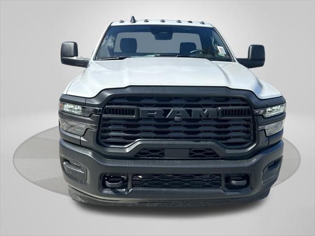 2025 RAM Ram 3500 Chassis Cab RAM 3500 TRADESMAN CHASSIS REGULAR CAB 4X4 84 CA