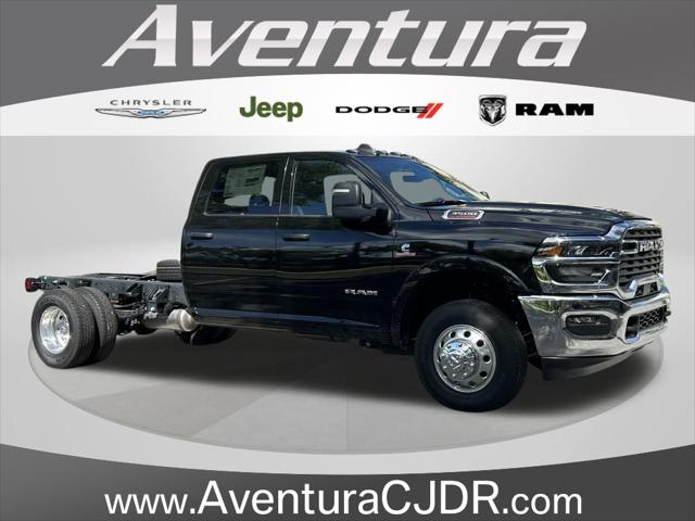 2025 RAM Ram 3500 Chassis Cab RAM 3500 BIG HORN CREW CAB CHASSIS 4X4 60 CA 2025 RAM Ram 3500 Chassis Cab RAM 3500 BIG HORN CREW CAB CHASSIS 4X4 60 CA