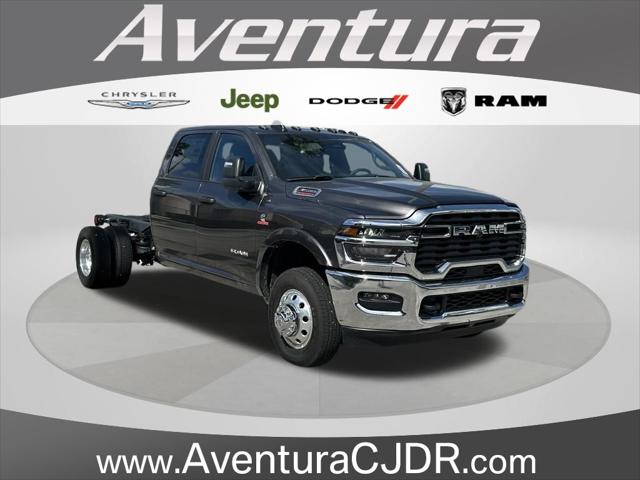 2025 RAM Ram 3500 Chassis Cab RAM 3500 BIG HORN CREW CAB CHASSIS 4X4 60 CA 2025 RAM Ram 3500 Chassis Cab RAM 3500 BIG HORN CREW CAB CHASSIS 4X4 60 CA