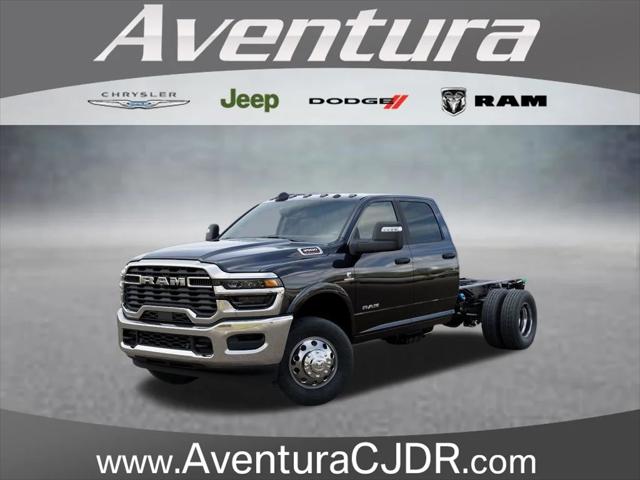 2025 RAM 3500 Chassis RAM 3500 BIG HORN CREW CAB CHASSIS 4X4 60 CA 2025 RAM 3500 Chassis RAM 3500 BIG HORN CREW CAB CHASSIS 4X4 60 CA