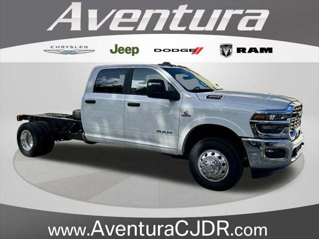 2025 RAM Ram 3500 Chassis Cab RAM 3500 BIG HORN CREW CAB CHASSIS 4X4 60 CA