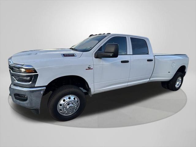 2026 RAM Ram 3500 RAM 3500 TRADESMAN CREW CAB 4X4 8 BOX