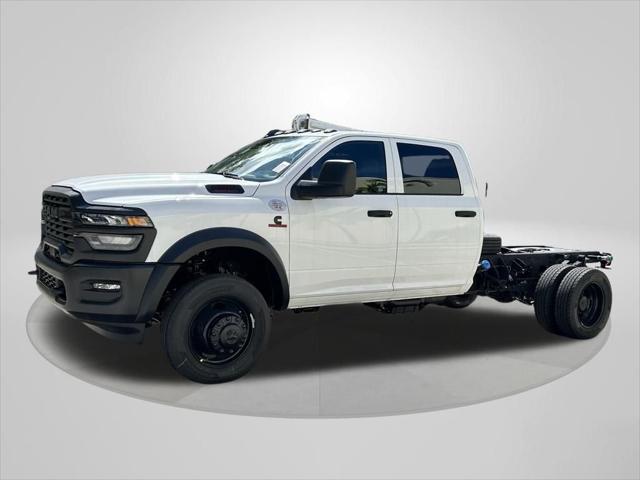2025 RAM Ram 5500 Chassis Cab RAM 5500 TRADESMAN CHASSIS CREW CAB 4X4 60 CA 2025 RAM Ram 5500 Chassis Cab RAM 5500 TRADESMAN CHASSIS CREW CAB 4X4 60 CA