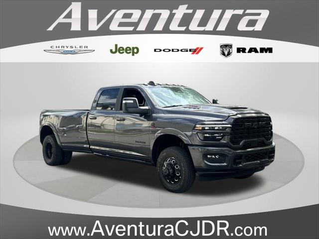 2025 RAM Ram 3500 RAM 3500 LIMITED CREW CAB 4X4 8 BOX 2025 RAM Ram 3500 RAM 3500 LIMITED CREW CAB 4X4 8 BOX