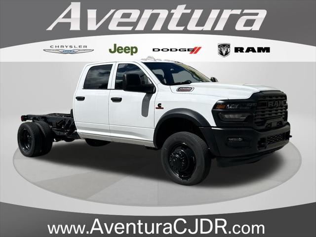 2025 RAM Ram 5500 Chassis Cab RAM 5500 TRADESMAN CHASSIS CREW CAB 4X4 60 CA 2025 RAM Ram 5500 Chassis Cab RAM 5500 TRADESMAN CHASSIS CREW CAB 4X4 60 CA