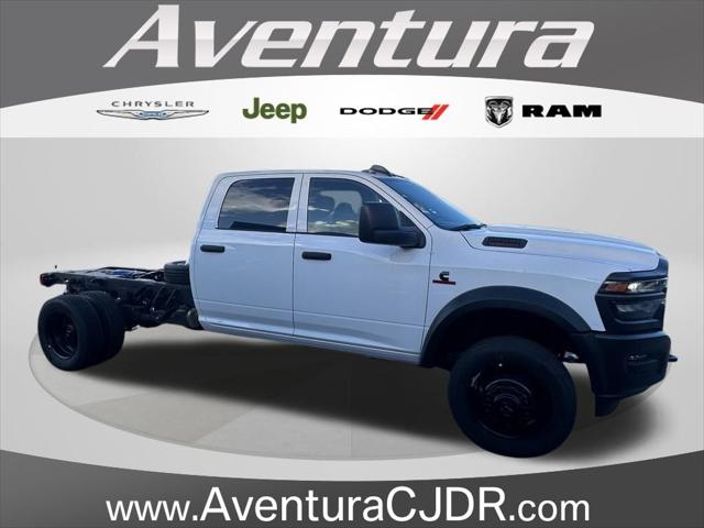 2025 RAM Ram 5500 Chassis Cab RAM 5500 TRADESMAN CHASSIS CREW CAB 4X4 60 CA