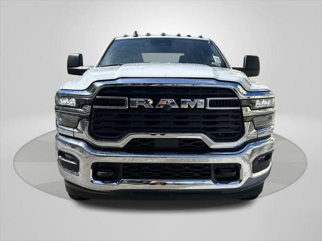 2026 RAM Ram 3500 RAM 3500 TRADESMAN CREW CAB 4X4 8 BOX 2026 RAM Ram 3500 RAM 3500 TRADESMAN CREW CAB 4X4 8 BOX