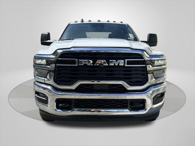 2026 RAM Ram 3500 RAM 3500 TRADESMAN CREW CAB 4X4 8 BOX 2026 RAM Ram 3500 RAM 3500 TRADESMAN CREW CAB 4X4 8 BOX