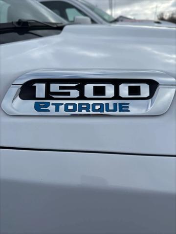 2024 Ram 1500 Big Horn Quad Cab 4x4 6'4" Box