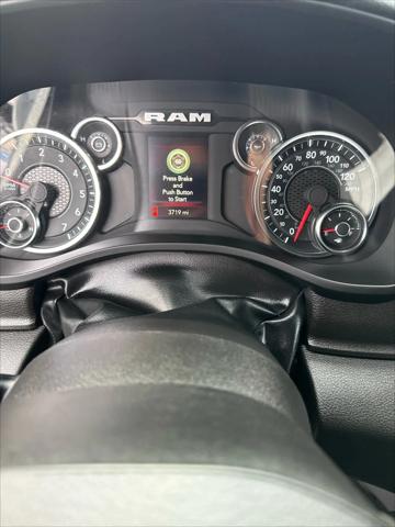 2024 Ram 1500 Big Horn Quad Cab 4x4 6'4" Box