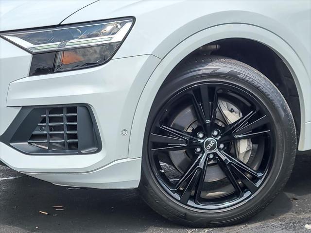 2022 Audi Q8 Premium Plus 55 TFSI quattro Tiptronic 2022 Audi Q8 Premium Plus 55 TFSI quattro Tiptronic
