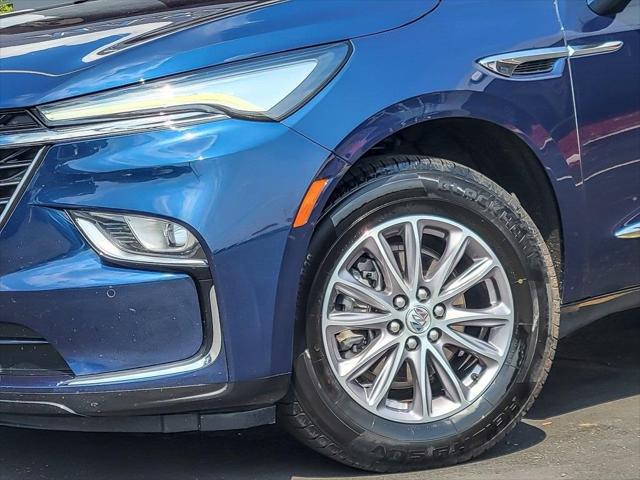 2023 Buick Enclave Essence AWD 2023 Buick Enclave Essence AWD