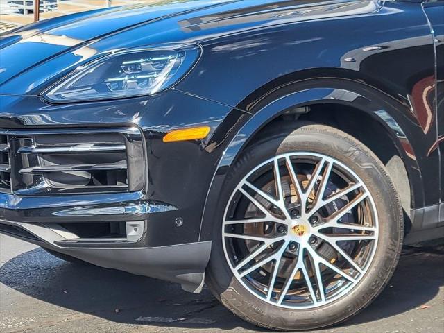 2024 Porsche Cayenne Coupe Base 2024 Porsche Cayenne Coupe Base