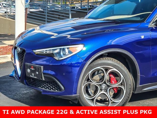2022 Alfa Romeo Stelvio Ti AWD 2022 Alfa Romeo Stelvio Ti AWD
