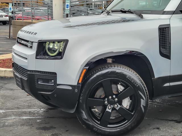 2024 Land Rover Defender 110 P400 X-Dynamic SE 2024 Land Rover Defender 110 P400 X-Dynamic SE