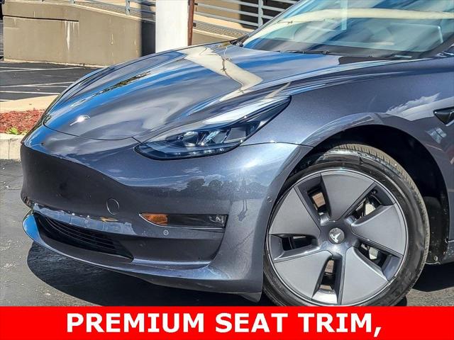 2022 Tesla Model 3 Long Range Dual Motor All-Wheel Drive 2022 Tesla Model 3 Long Range Dual Motor All-Wheel Drive