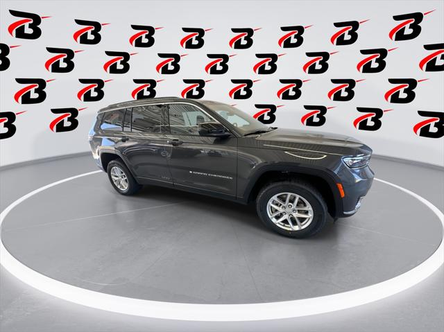 2025 Jeep Grand Cherokee GRAND CHEROKEE L LAREDO X 4X4