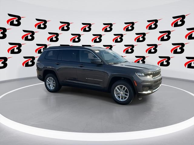 2025 Jeep Grand Cherokee GRAND CHEROKEE L LAREDO X 4X4