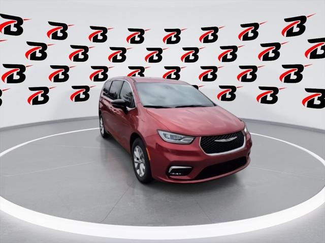 2025 Chrysler Pacifica PACIFICA SELECT AWD