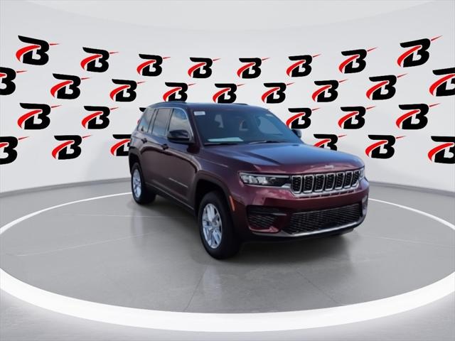 2025 Jeep Grand Cherokee GRAND CHEROKEE LAREDO X 4X4 2025 Jeep Grand Cherokee GRAND CHEROKEE LAREDO X 4X4