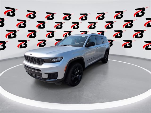 2025 Jeep Grand Cherokee GRAND CHEROKEE L ALTITUDE X 4X4