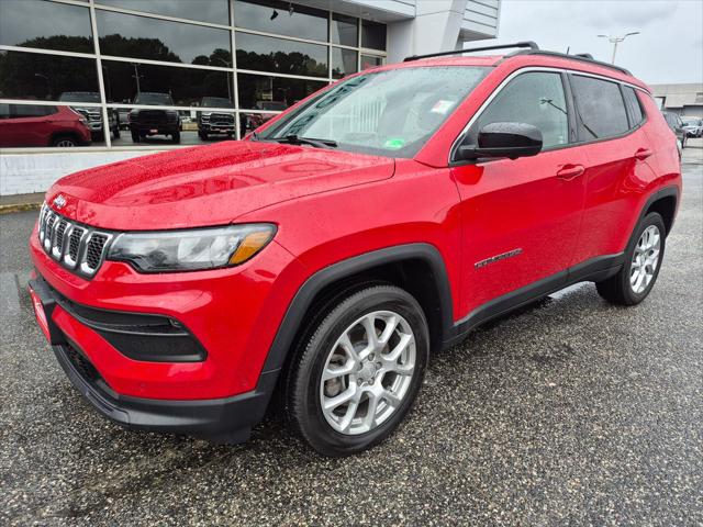 2023 Jeep Compass Latitude Lux FWD 2023 Jeep Compass Latitude Lux FWD