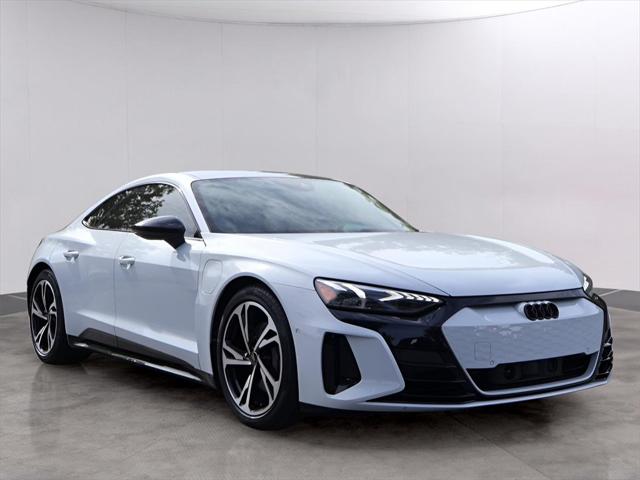 2023 Audi e-tron GT Prestige quattro 2023 Audi e-tron GT Prestige quattro