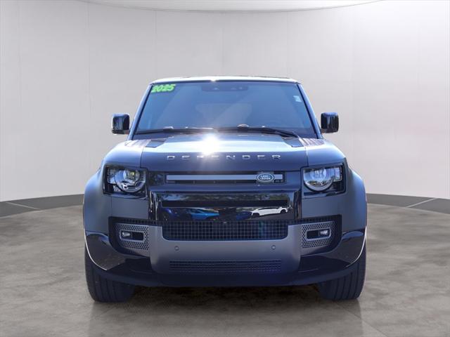 2025 Land Rover Defender 130 P500 V8 2025 Land Rover Defender 130 P500 V8