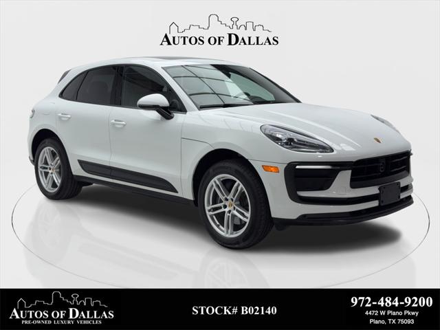 2025 Porsche Macan NAV,CAM,PANO,HTD STS,BLIND SPOT,19 WHLS