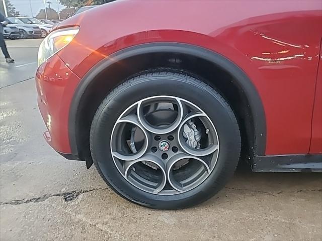 2018 Alfa Romeo Stelvio Ti AWD 2018 Alfa Romeo Stelvio Ti AWD