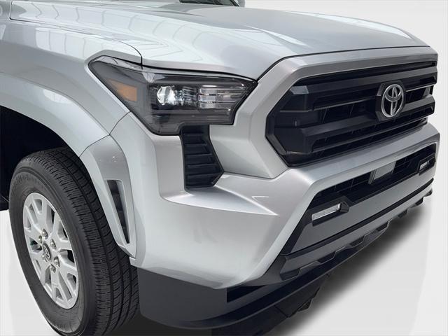 2025 Toyota Tacoma SR5 CAM,KEY-GO,17 WLS