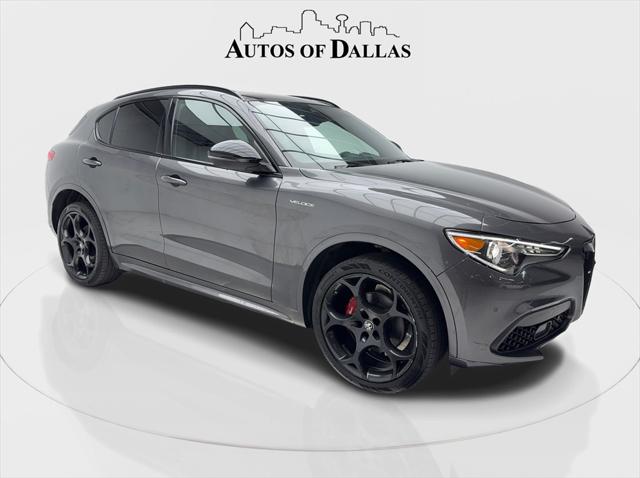 2022 Alfa Romeo Stelvio Veloce Ti AWD 2022 Alfa Romeo Stelvio Veloce Ti AWD