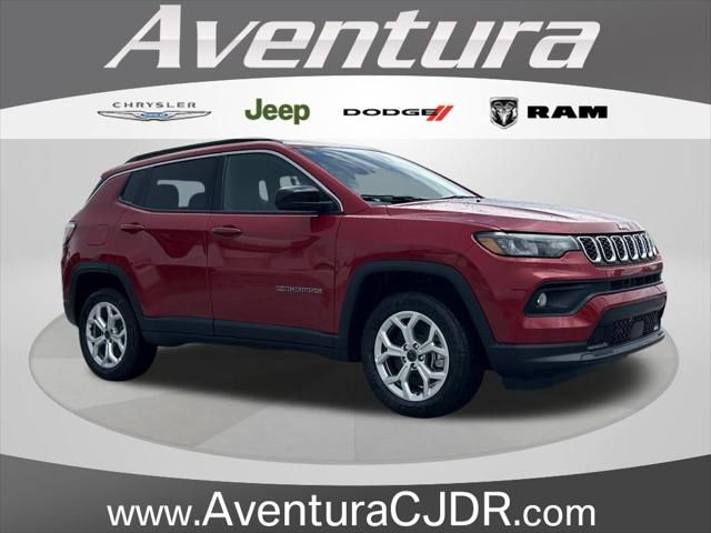 2025 Jeep Compass COMPASS LATITUDE 4X4