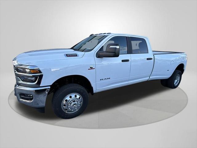 2026 RAM Ram 3500 RAM 3500 BIG HORN CREW CAB 4X4 8 BOX