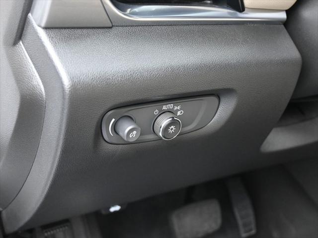 2022 Chevrolet Traverse FWD LS