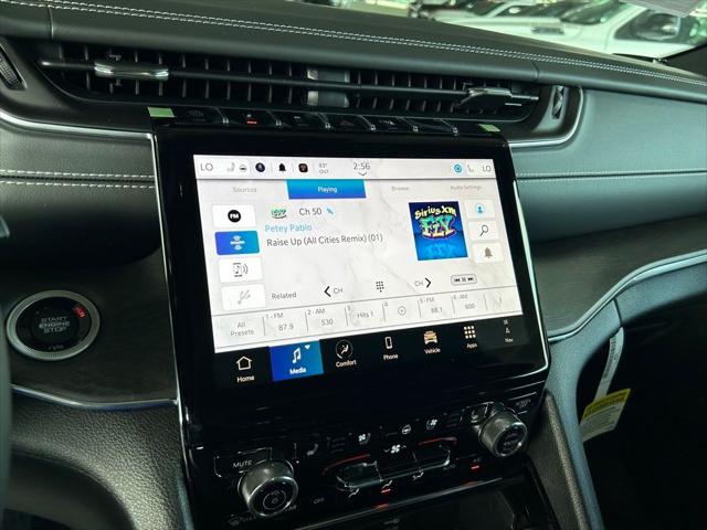 2024 Jeep Grand Cherokee 4xe Overland 2024 Jeep Grand Cherokee 4xe Overland