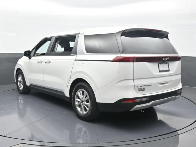 2022 Kia Carnival MPV LX 2022 Kia Carnival MPV LX