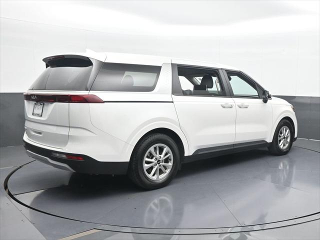 2022 Kia Carnival MPV LX 2022 Kia Carnival MPV LX