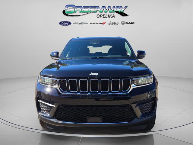 2025 Jeep Grand Cherokee GRAND CHEROKEE LAREDO X 4X2