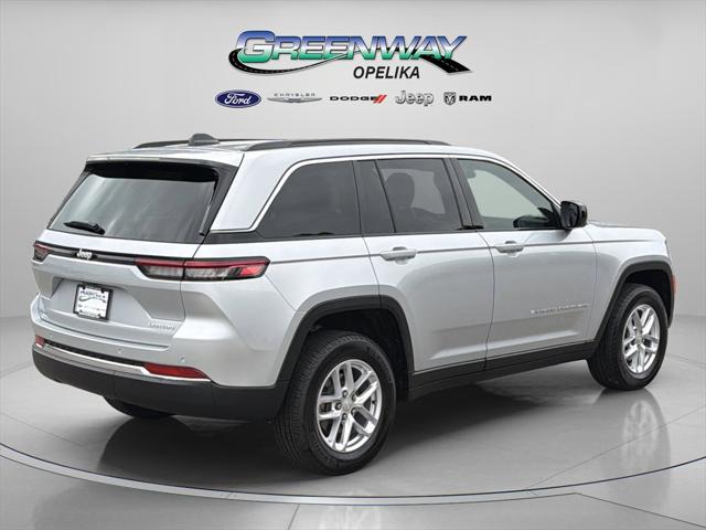 2025 Jeep Grand Cherokee GRAND CHEROKEE LAREDO X 4X2