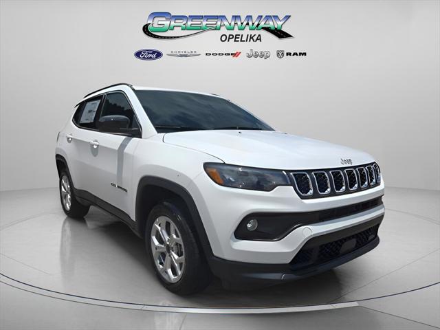 2025 Jeep Compass COMPASS LATITUDE 4X4