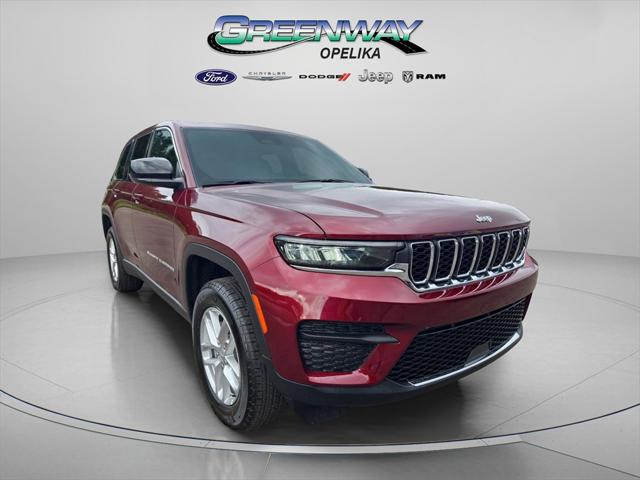 2025 Jeep Grand Cherokee GRAND CHEROKEE LAREDO X 4X4