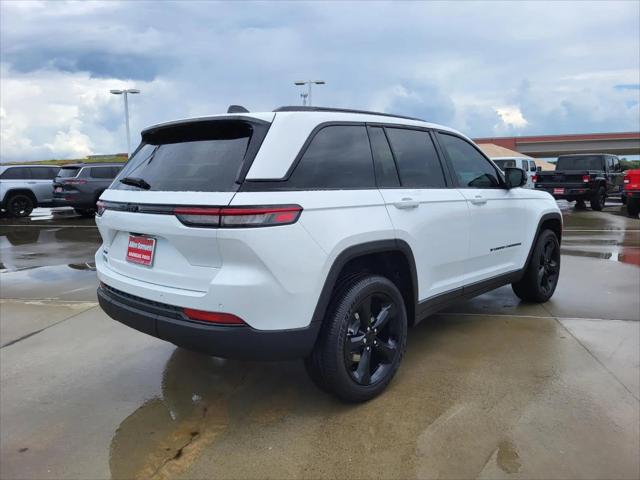 2025 Jeep Grand Cherokee Altitude X 4x4
