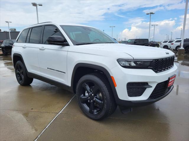 2025 Jeep Grand Cherokee Altitude X 4x4