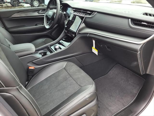 2025 Jeep Grand Cherokee Altitude X 4x4