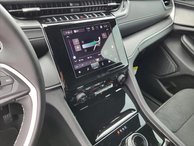 2025 Jeep Grand Cherokee Altitude X 4x4