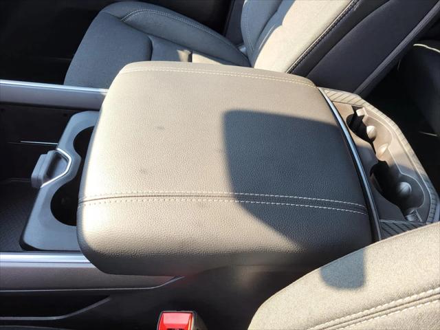 2026 Ram 1500 Lone Star Crew Cab 4x4 5'7" Box